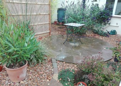 Wrap around garden